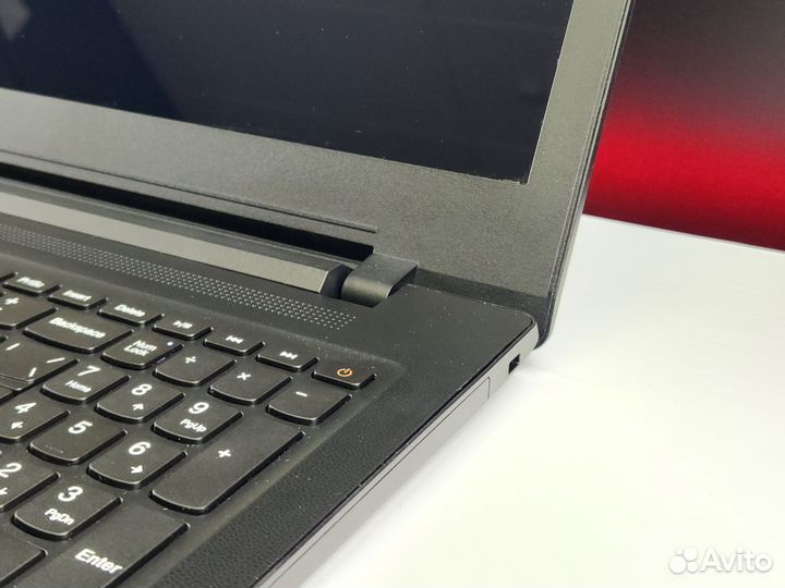 Lenovo IdeaPad 110 AMD A6-7310 4GB 500GB FHD