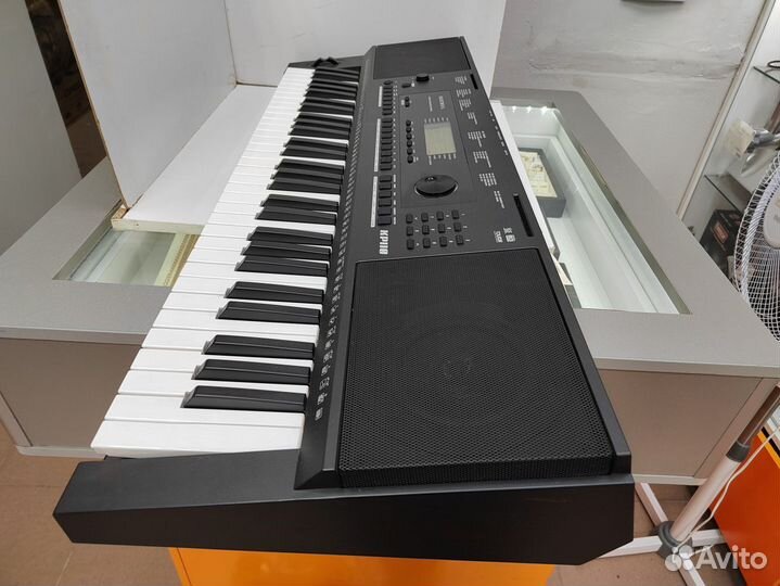 Синтезатор Kurzweil KP110