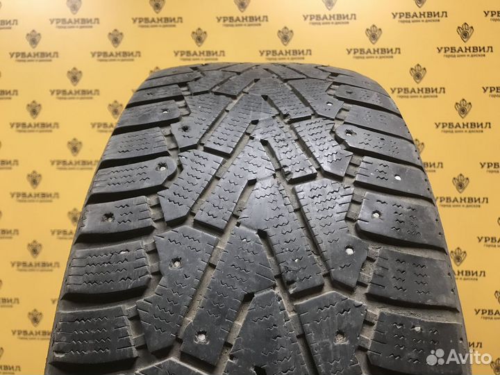 Pirelli Ice Zero 235/55 R17