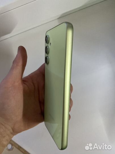 Samsung Galaxy A54, 8/256 ГБ