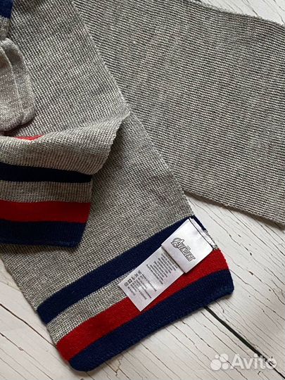 Комплект из шарфа, шапки и перчаток