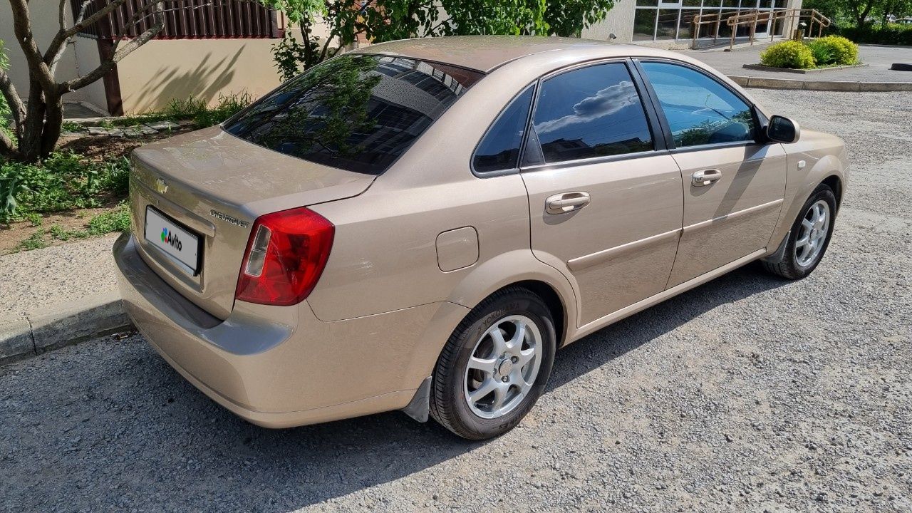Chevrolet Lacetti: фото владельца