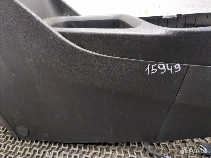 Консоль салона Buick Encore GX, 2020