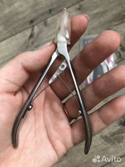 Кусачки для ногтей