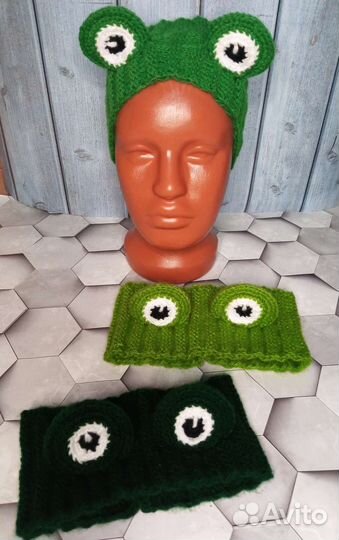 Повязка на голову вязаная Лягушка