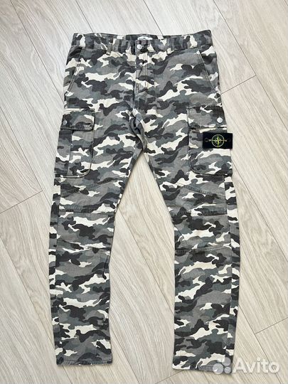 Камуфляжные штаны карго