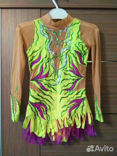 Купальник для художественной гимнастики