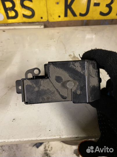 Сирена штатной сигнализации Land Rover Discovery 3