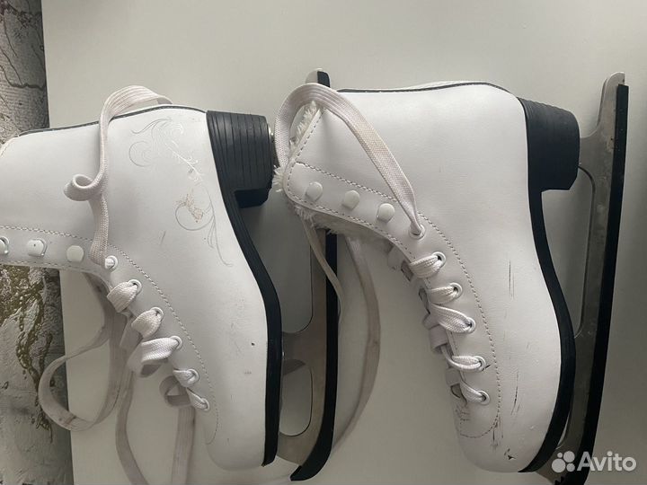 Коньки для фигурного катания