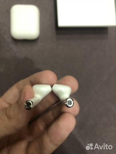 AirPods 2 оригинал с чеком