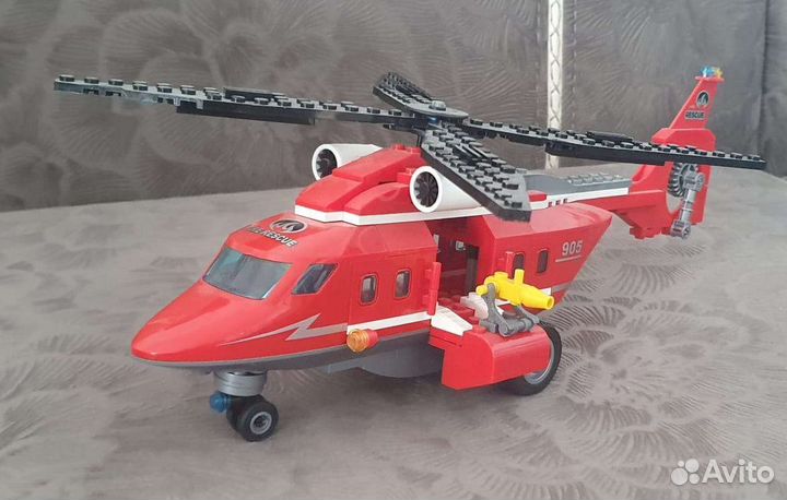 Машинки и заправка лего