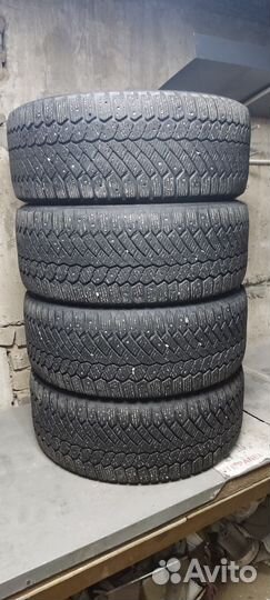 Gislaved Nord Frost 200 235/45 R18