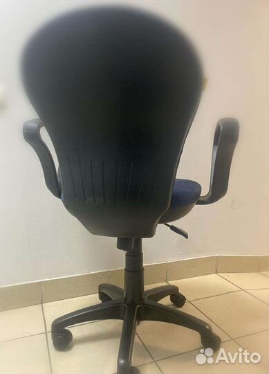 Компьютерное кресло