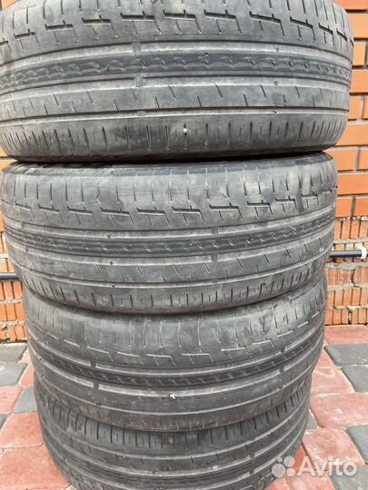 Continental PremiumContact 6 215/55 R17 94V