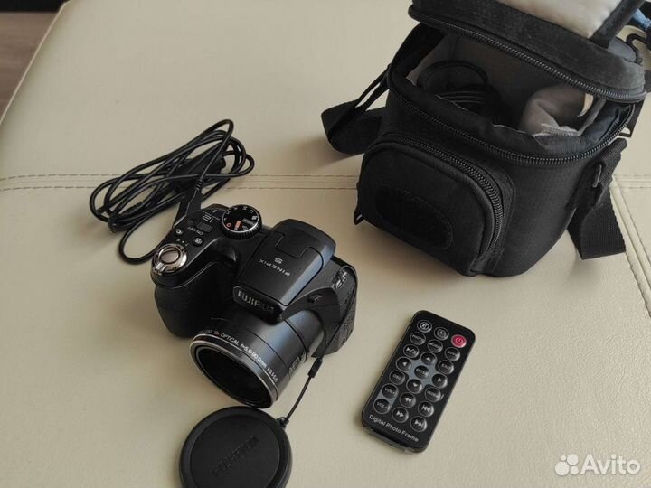 Фотоаппарат Fuji FinePix S2500HD
