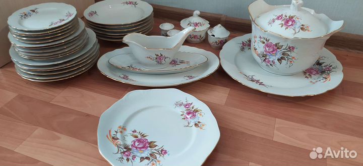 Набор столовой посуды