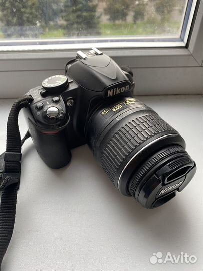 Зеркальный фотоаппарат Nikon d3100