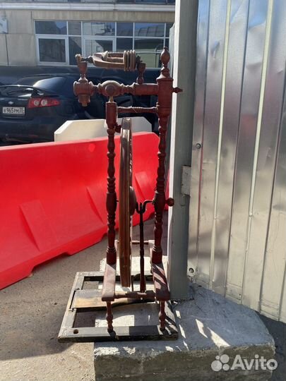 Прялка деревянная старинная