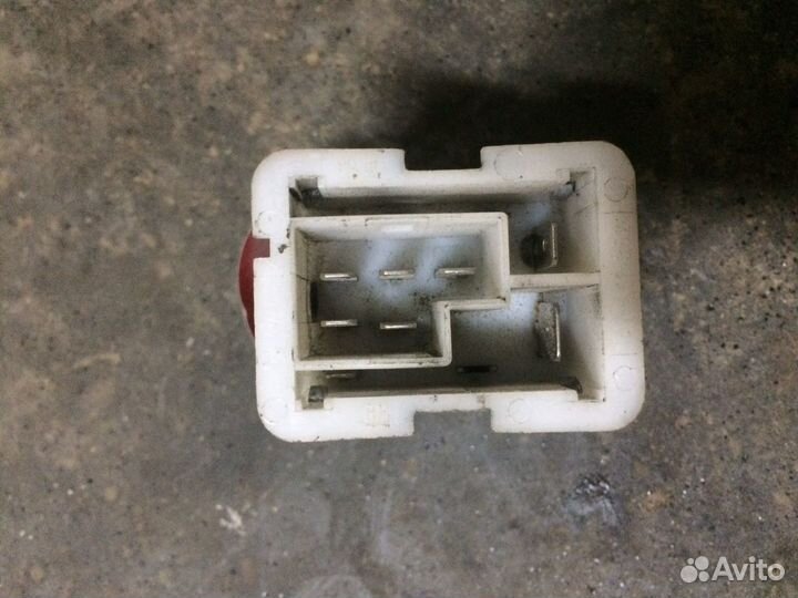 Резистор отопителя Opel Astra H Opel Zafira B