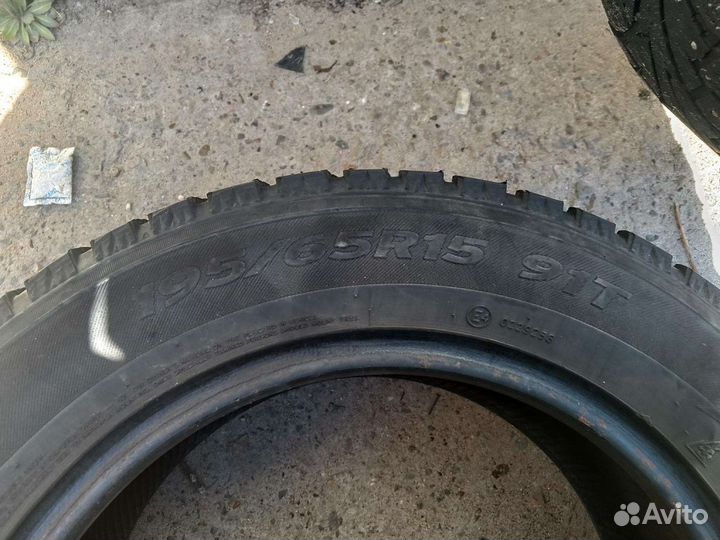 Hankook Winter I'Pike 195/65 R15