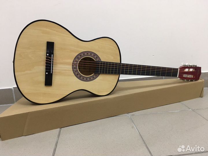 Гитара классическая