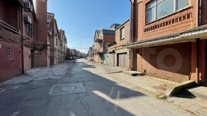 Дом 313 м² на участке 1 сот.