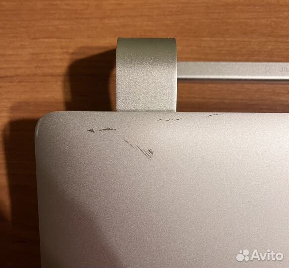 MacBook Pro 13 (2019), 256 гб, Core i5, 2.4 ггц, R