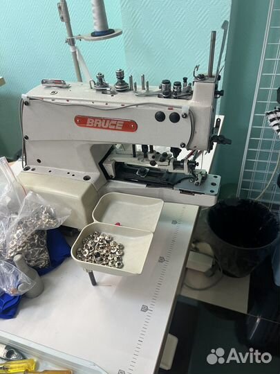 Швейная машина