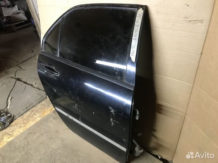 Дверь задняя правая мицубиси лансер 9 В сборе