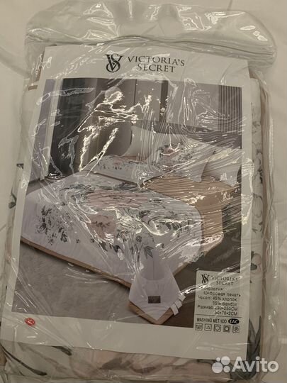 Комплект постельного белья Victoria secret