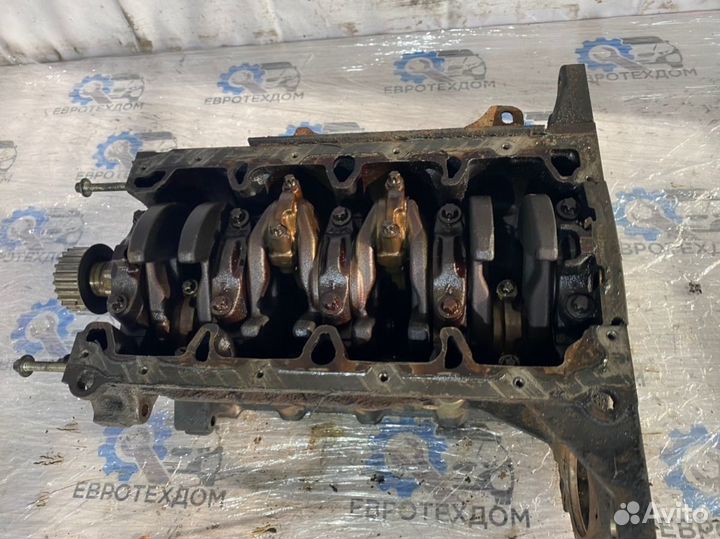 Блок двигателя Opel Astra H Z16XEP 2006