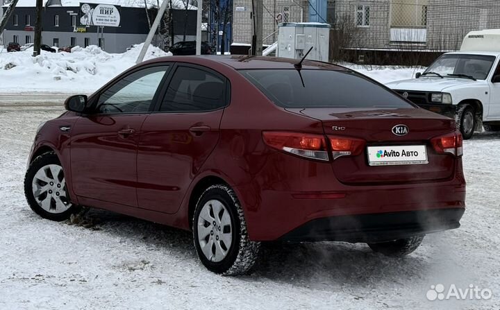 Kia Rio 1.4 AT, 2015, 181 000 км