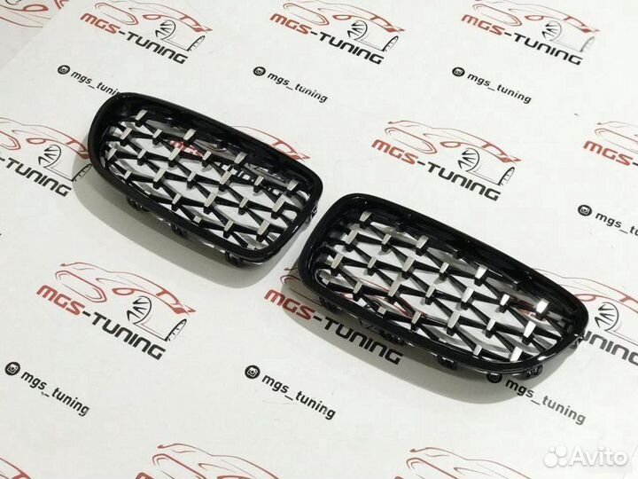 Решетка BMW 5 series F10 Diamond черный обод