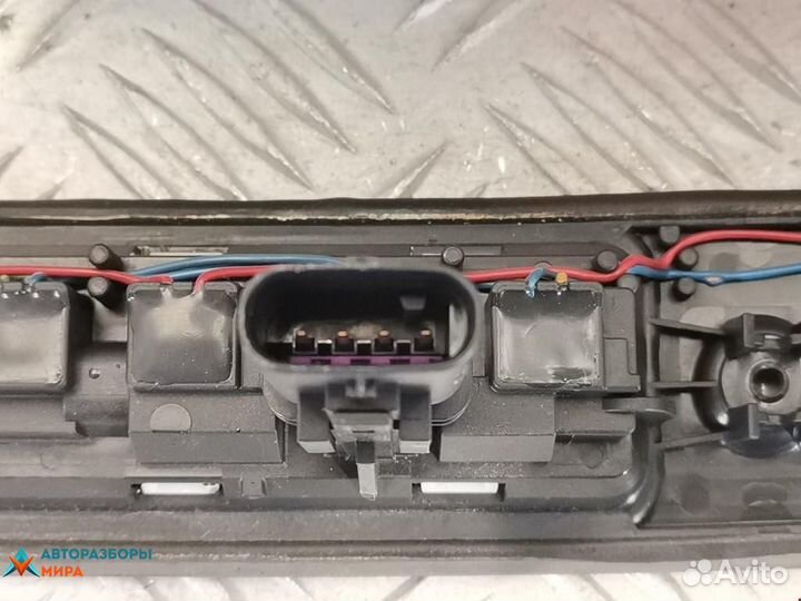 Ручка крышки багажника Volvo S60 2 рест. 2015