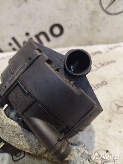 Насос продувки катализатора Mercedes Gl X164