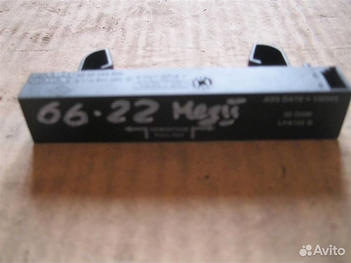 Антенна Renault Megane