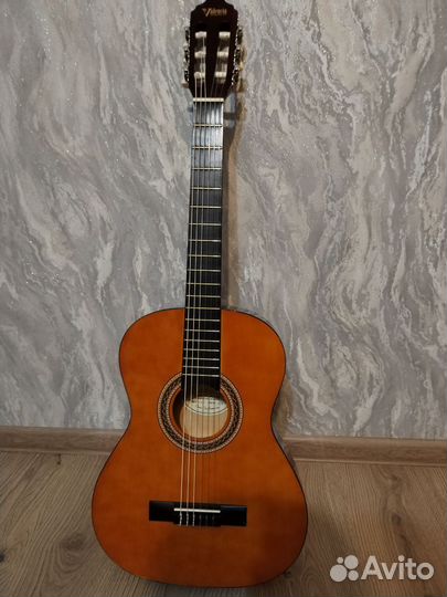 Гитара Valencia