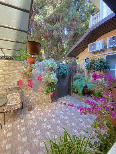 Дом 110 м² на участке 1,8 сот.