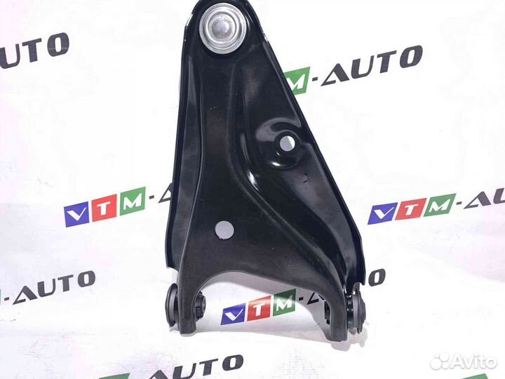 Рычаг передней подвески нижний Renault Logan / San