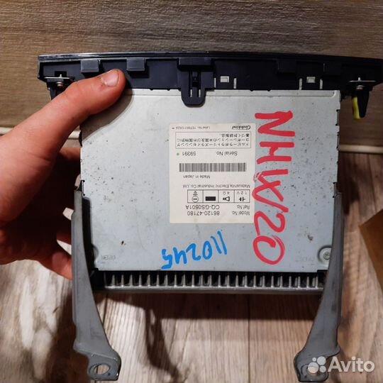 Магнитола Toyota Prius 20