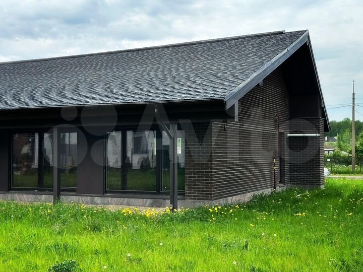 Дом 141,8 м² на участке 12 сот.