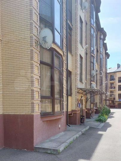 2-к. квартира, 62 м², 2/4 эт.