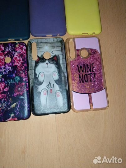 Чехлы на телефон