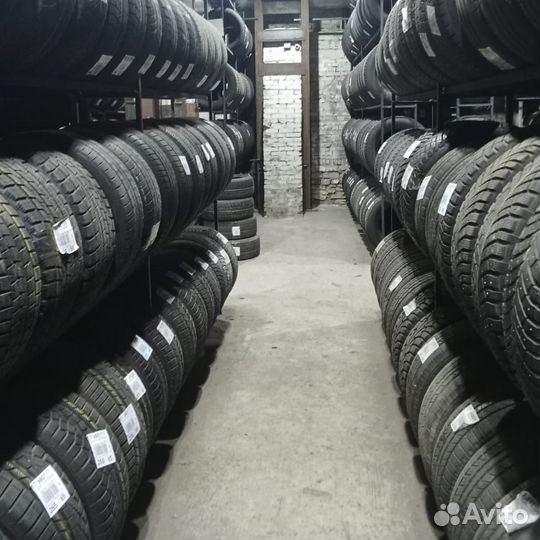 Michelin Latitude Tour HP 215/70 R16 100H