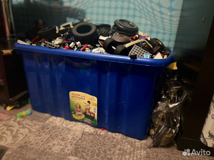 Lego оригинал (есть неоригинал)