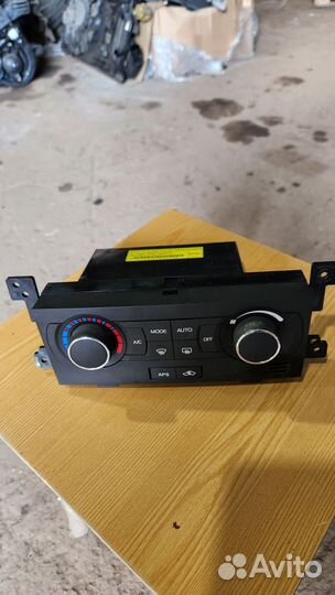 Блок управления климатом Chevrole Captiva