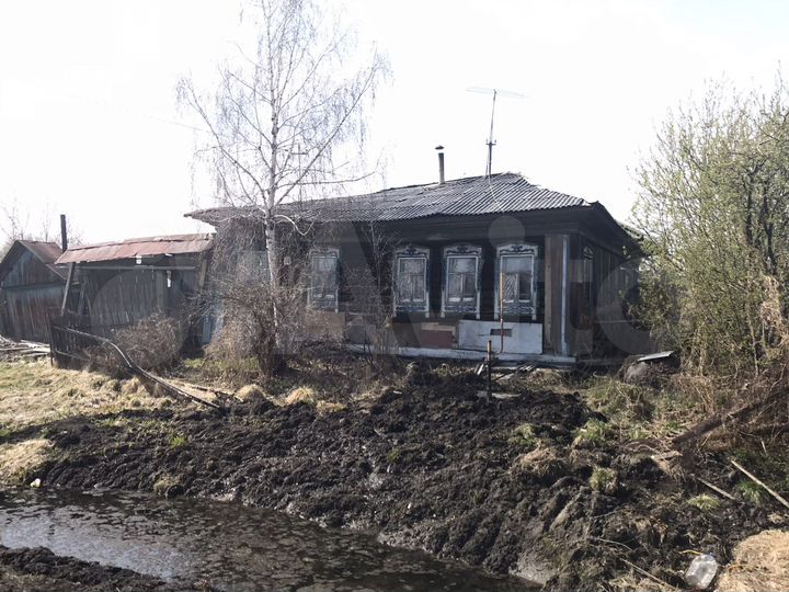 Дом 56 м² на участке 5 сот.