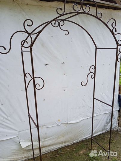 Арка садовая металлическая
