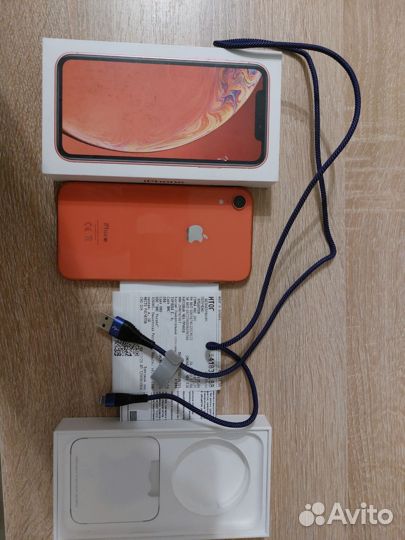 iPhone Xr, 64 ГБ