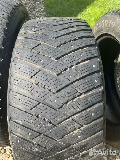 Goodyear UltraGrip Ice Arctic SUV 255/55 R18